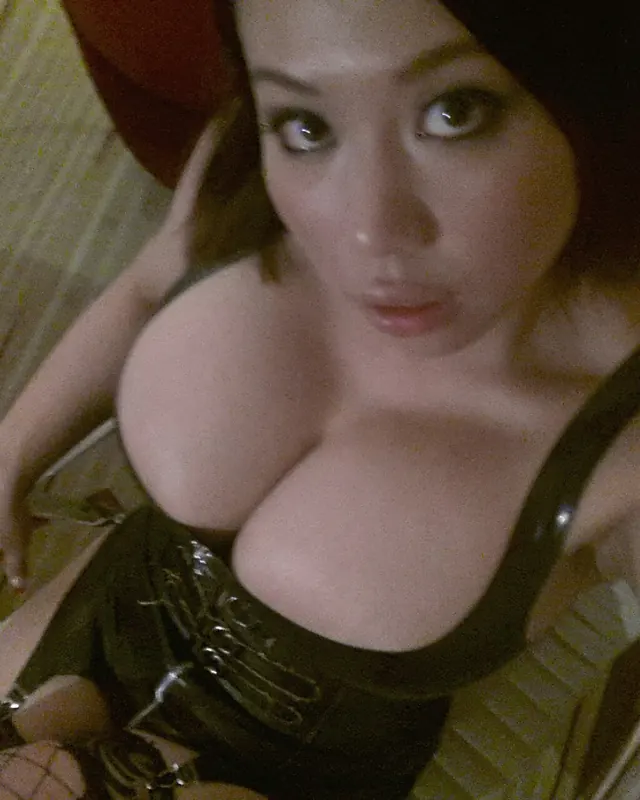 Audrey, 30 ans, dominatrice à Hourtin