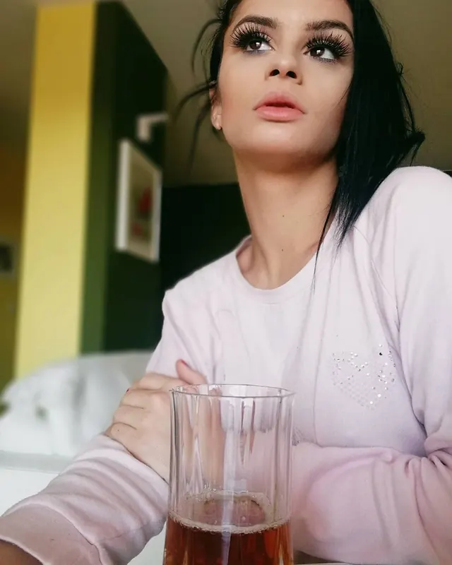 Carolina, 31 ans, dominatrice à Bourbon-Lancy