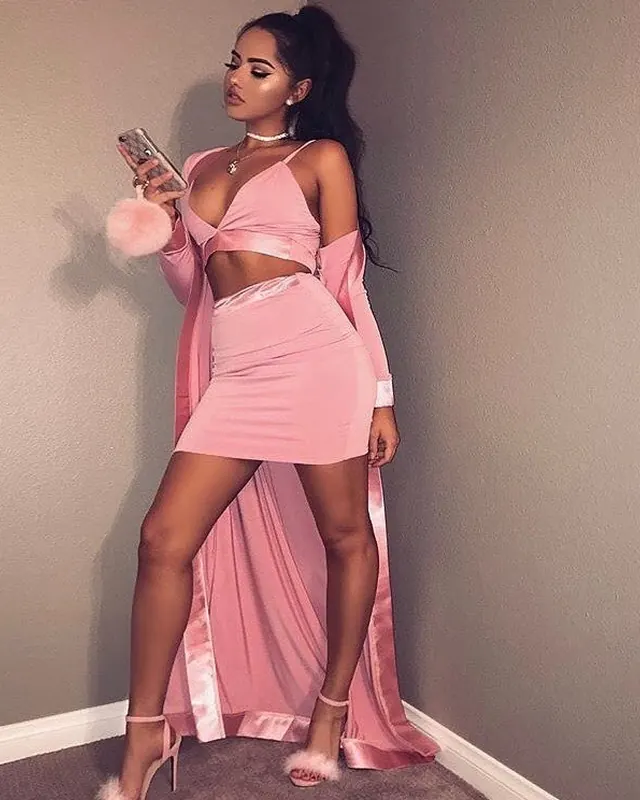 Komal, 28 ans, dominatrice à Aiffres