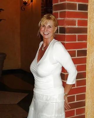 Laurence, 55 ans, dominatrice à Les Andelys