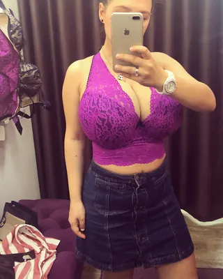 Linda, 36 ans, dominatrice à Brest