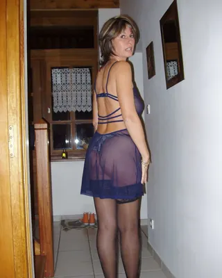 Linh, 43 ans, dominatrice à Reims