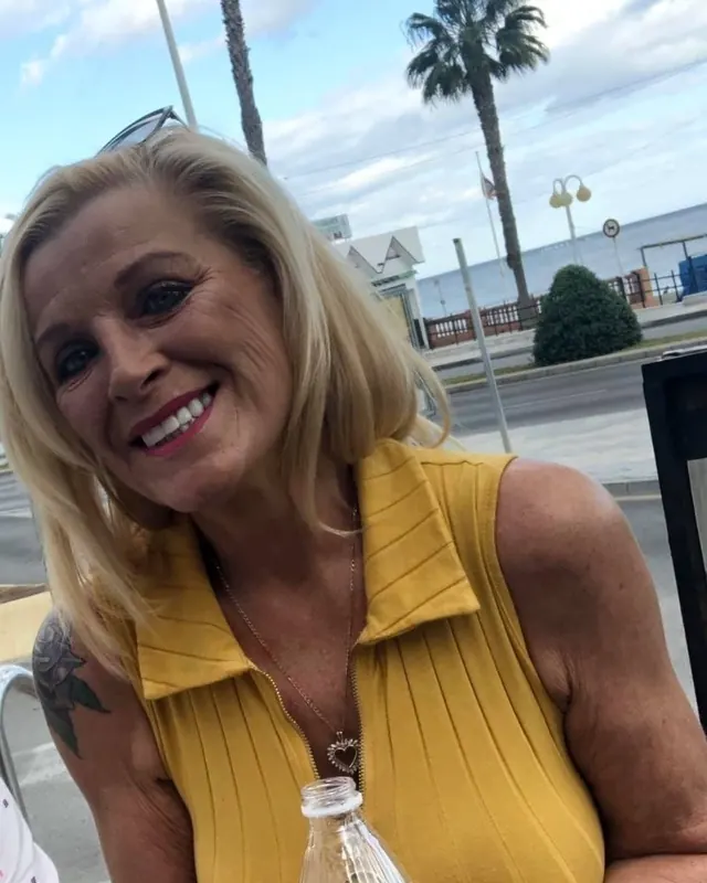 Pauline, 37 ans, dominatrice à Onet-le-Château