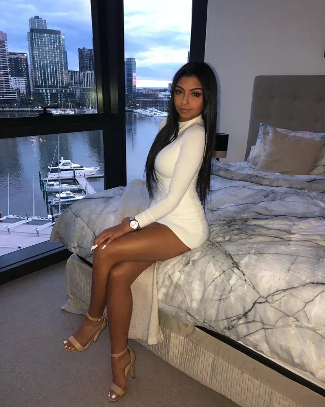 Ritu, 30 ans, dominatrice à Saint-Germain-des-Fossés