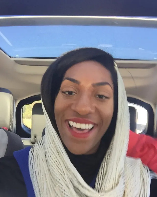 Salimata, 28 ans, dominatrice à Albert